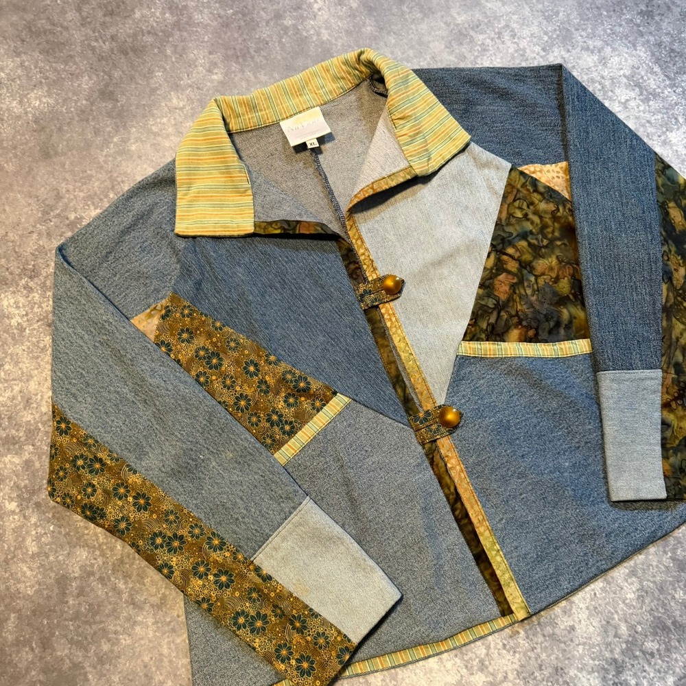 Vintage Patchwork Denim Jacket Womens XL Blue Floral Art Made In USA‎ 70s 80s